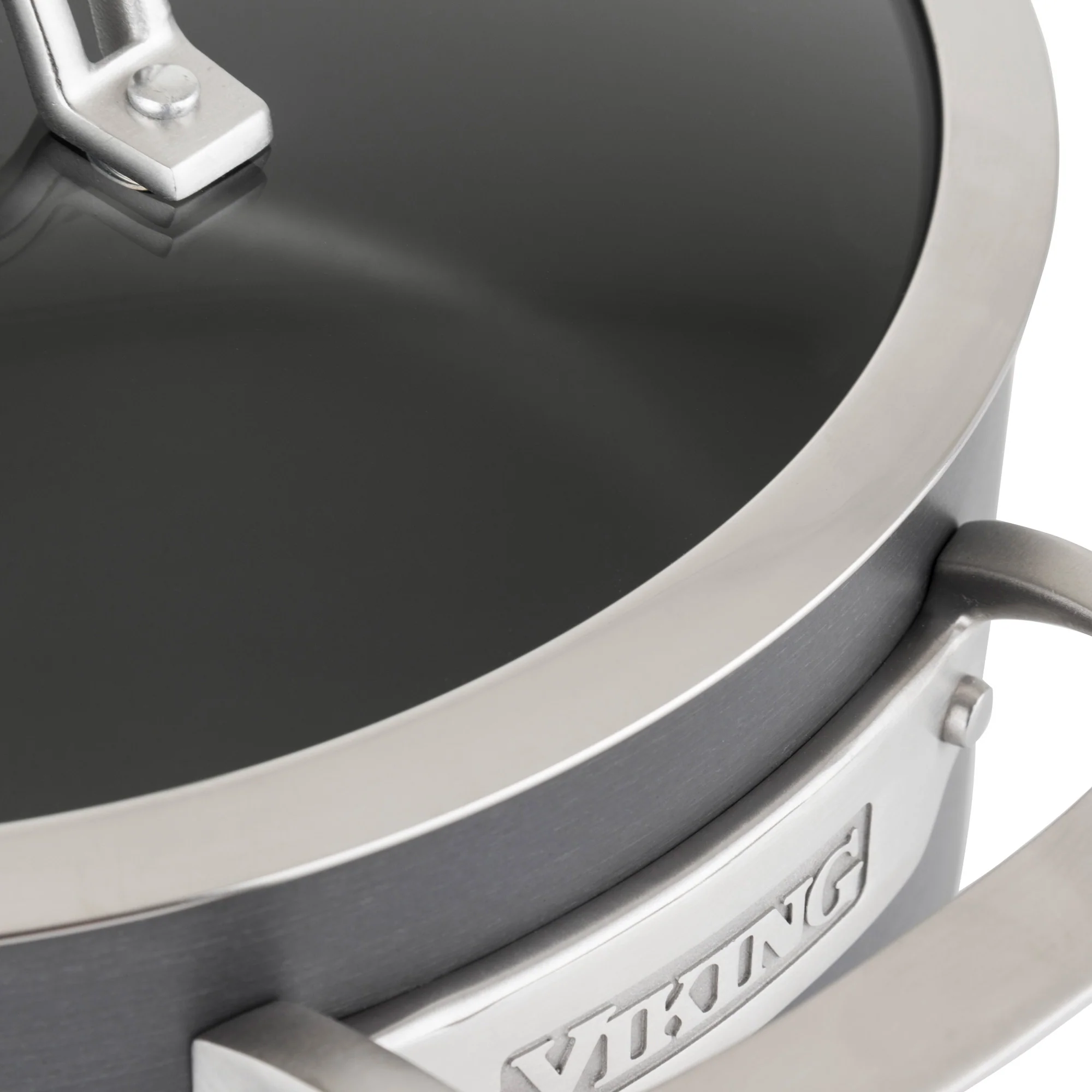 Viking Hard Anodized Nonstick 6-Quart Dutch Oven with Glass Lid - Image 7